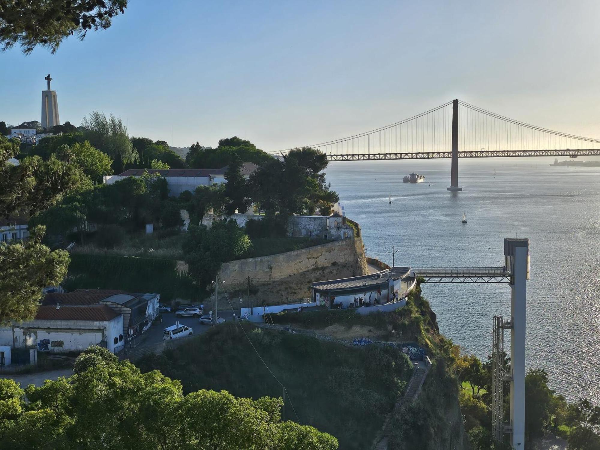 Cantinho Do Tejo Almada Exterior photo
